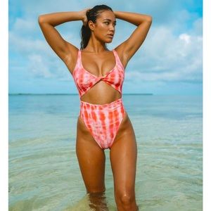 Skatie Swim Chloe Suit in Lalapalooza 👙 🌸